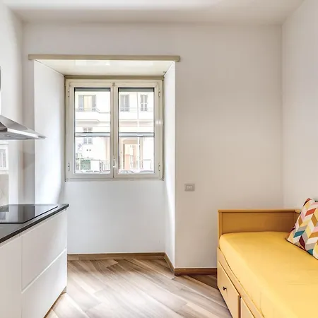 Albadoro Apartment Rom