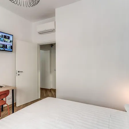 Albadoro Lejlighed *